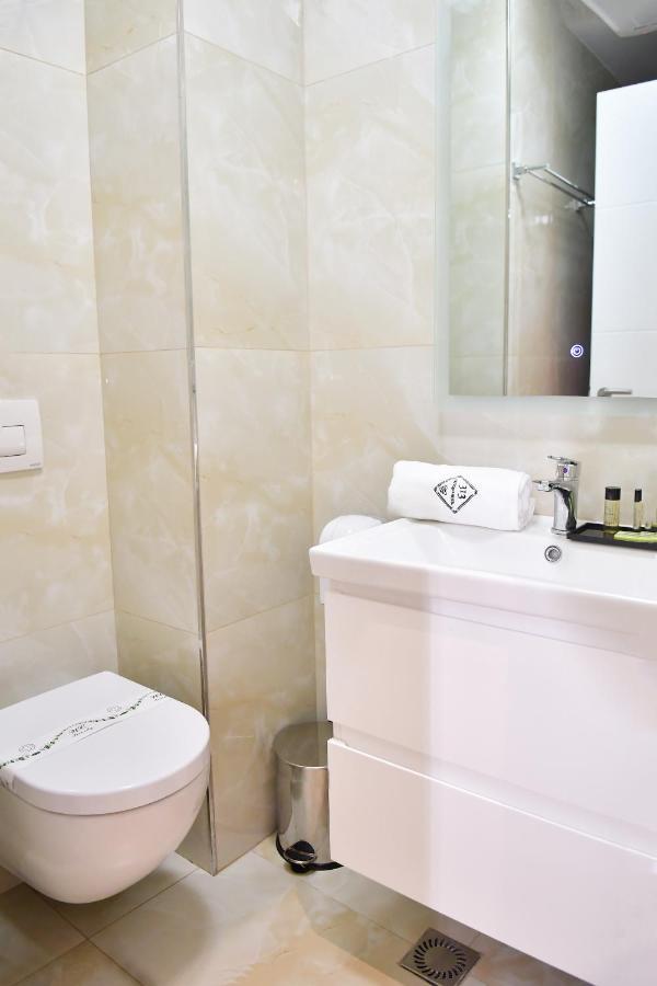 313 Boutique Hotel Tirana Extérieur photo