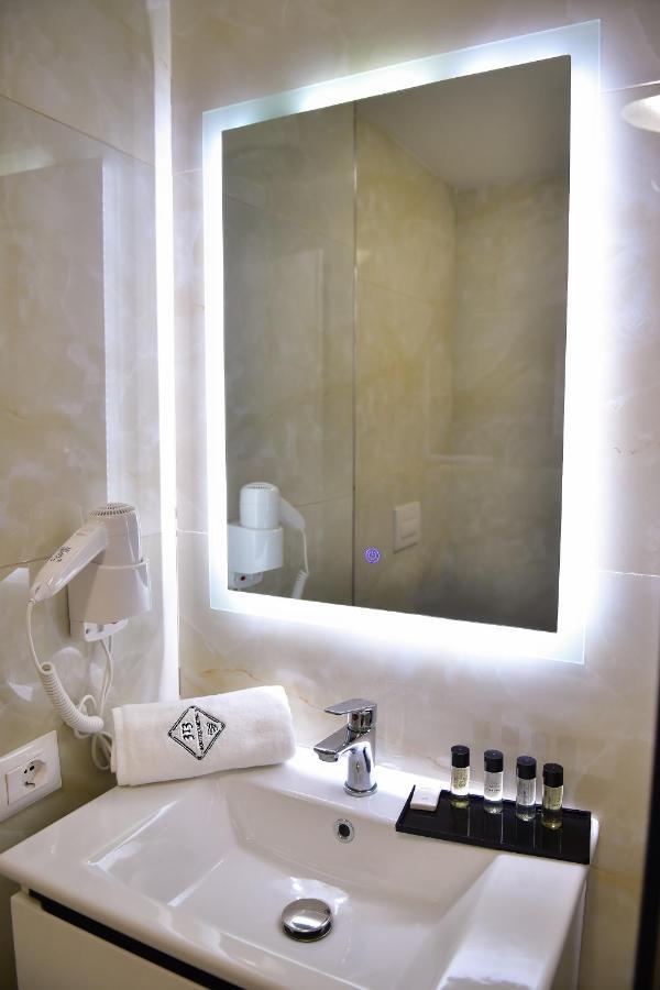 313 Boutique Hotel Tirana Extérieur photo