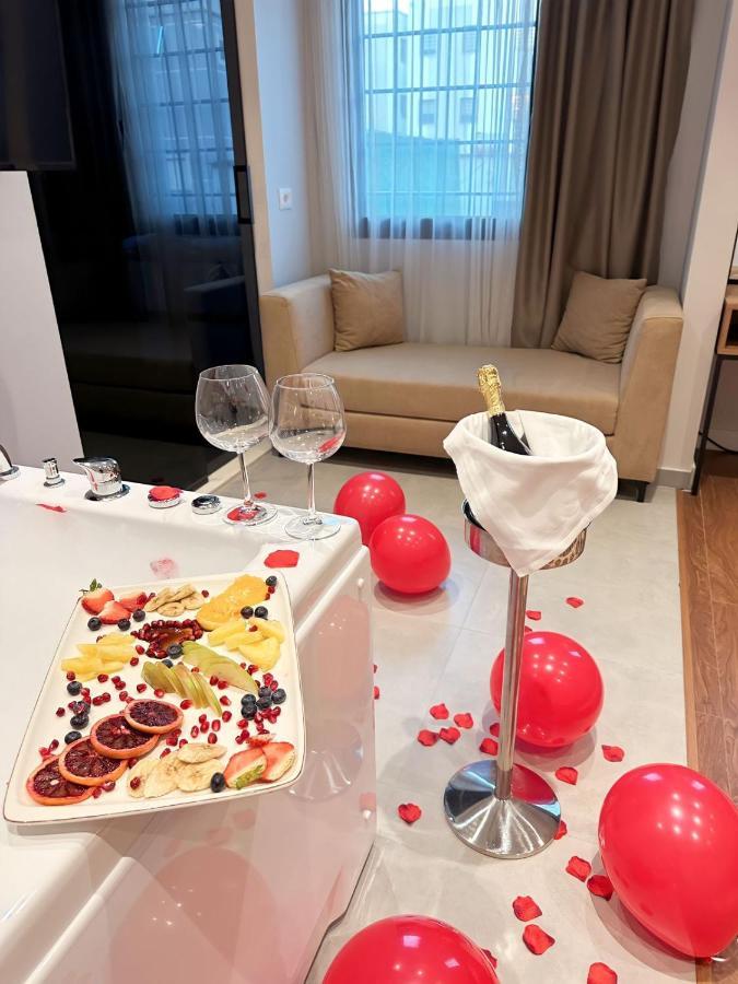 313 Boutique Hotel Tirana Extérieur photo