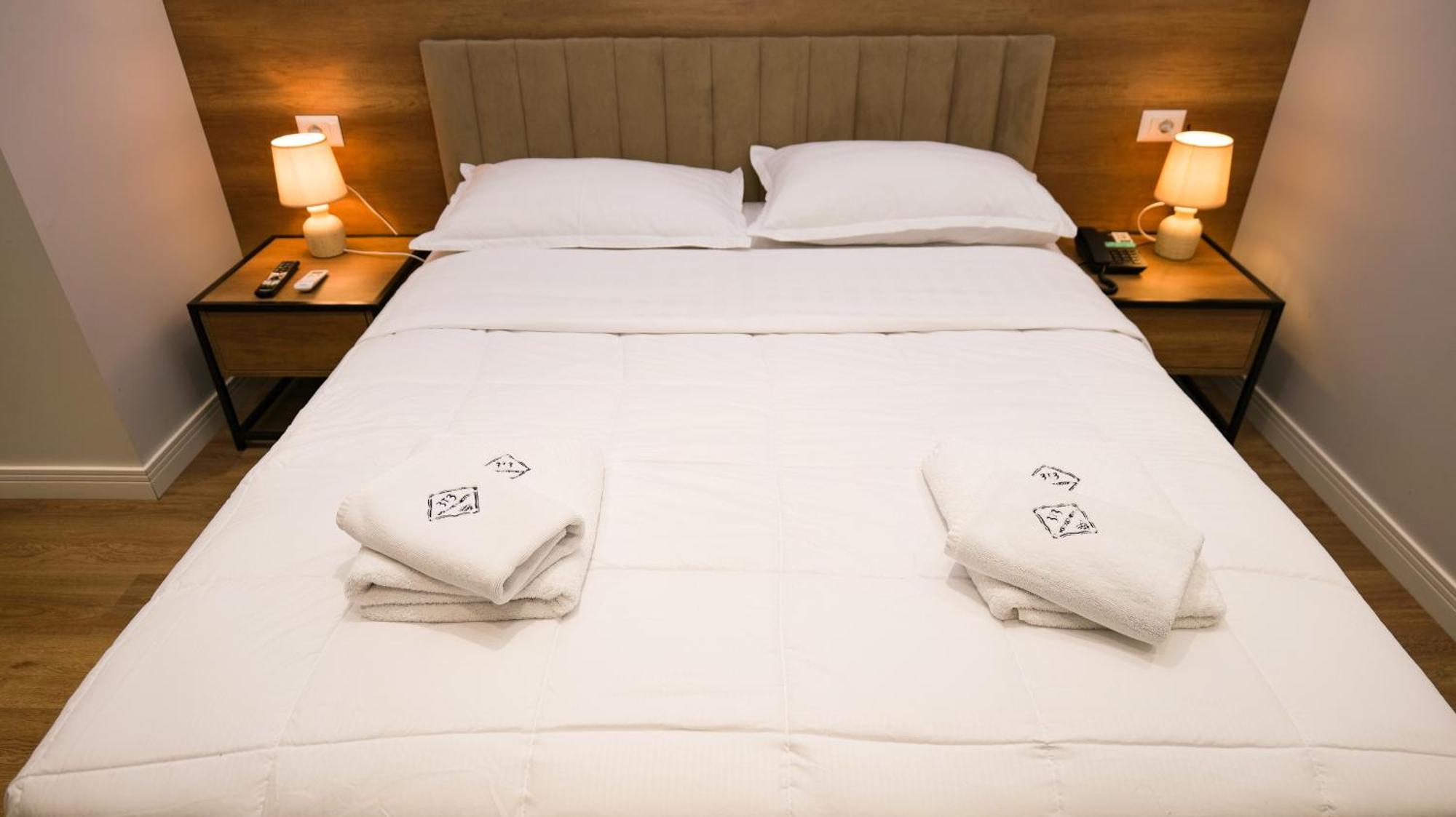 313 Boutique Hotel Tirana Extérieur photo