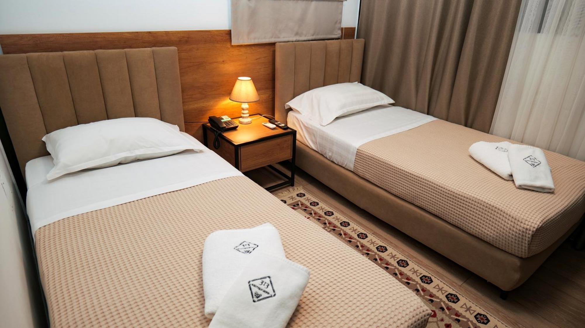 313 Boutique Hotel Tirana Extérieur photo