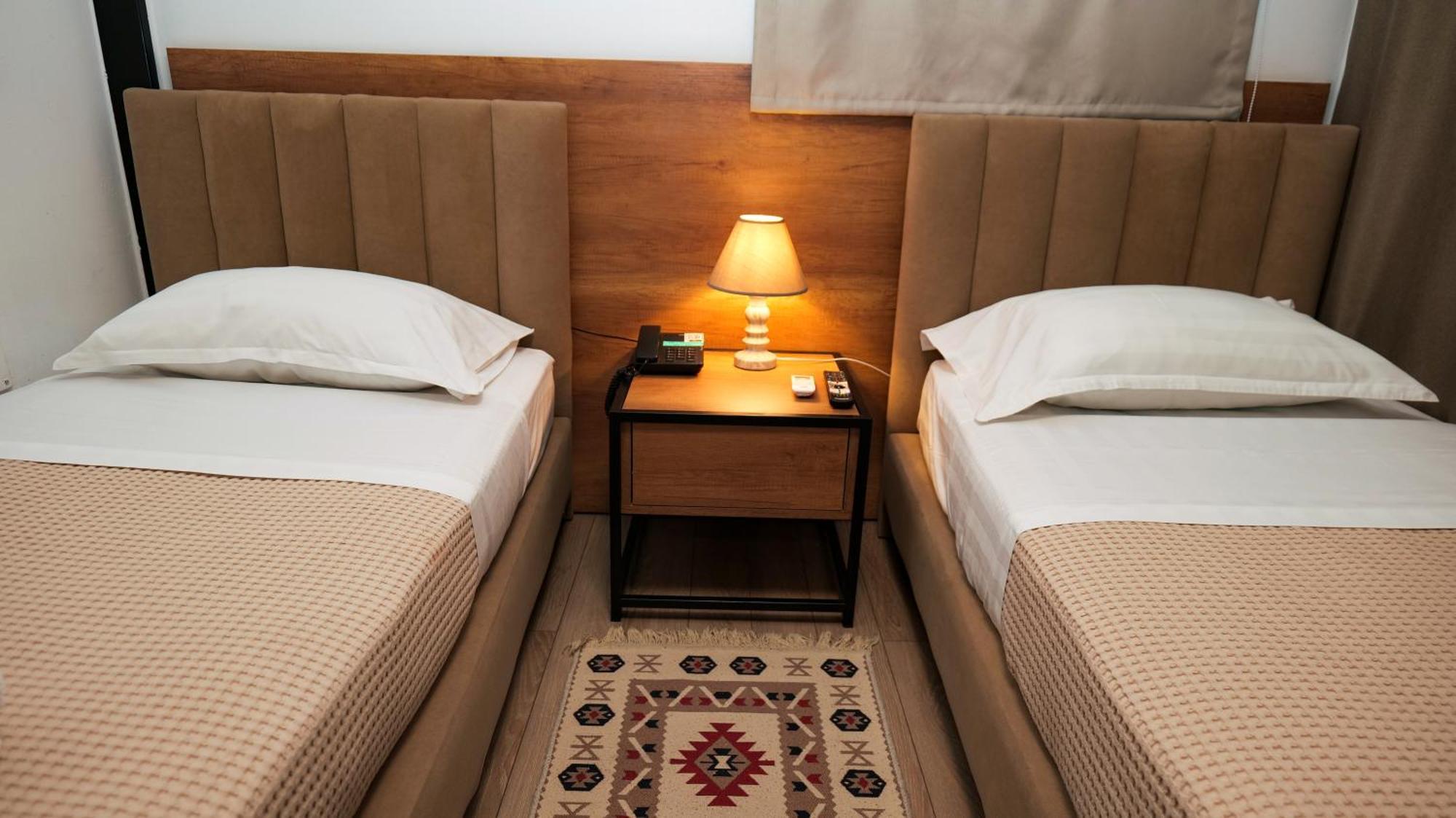 313 Boutique Hotel Tirana Extérieur photo